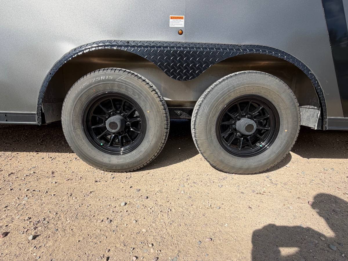 2021 Stealth Predator Enclosed Trailer, photo 5