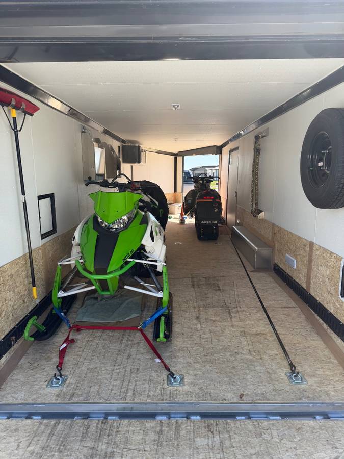 2021 Stealth Predator Enclosed Trailer, photo 10