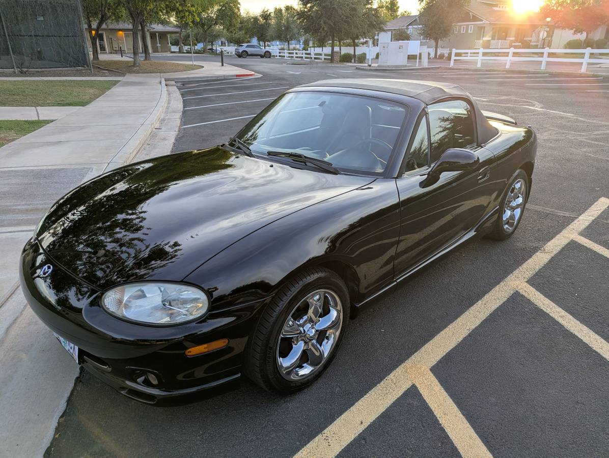 1999 Mazda Miata MX-5 — 38,170 Miles — Excellent Condition, photo 2