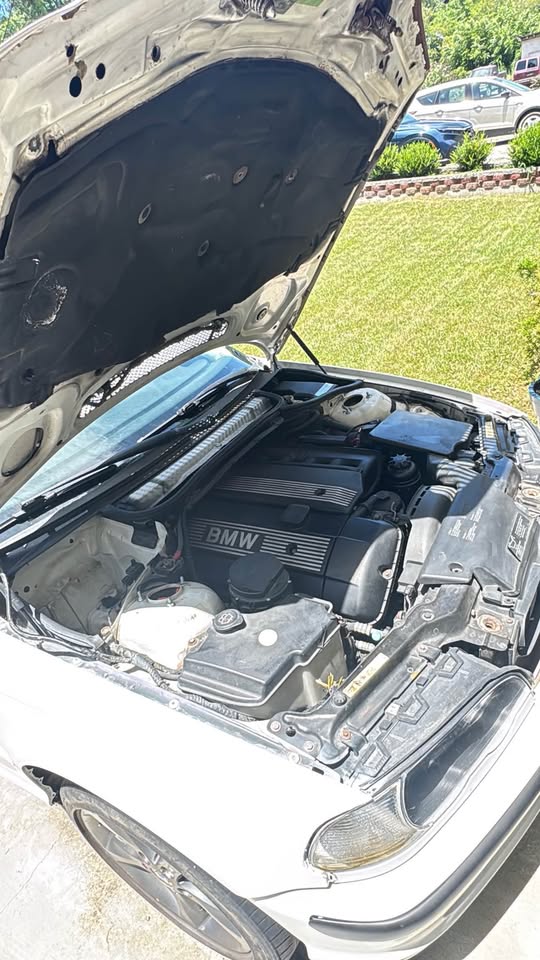 2001 BMW 330Ci coupe donor, good engine and transmission, photo 13