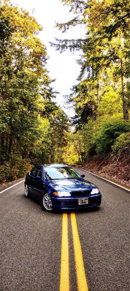 2002 BMW 330i sedan, manual, rebuilt engine, 236k miles, photo 4