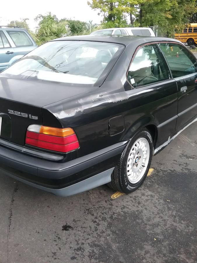 1993 BMW 325is, 5-speed manual, photo 3