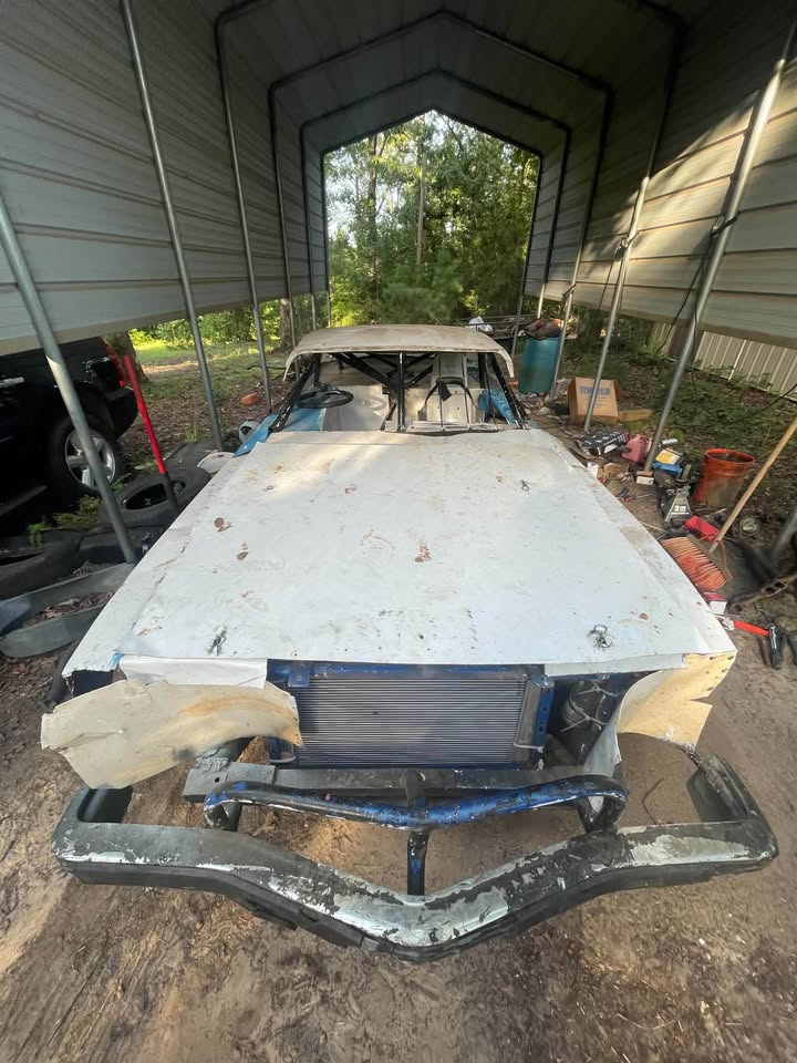 Factory stock / sportster dirt car, photo 3