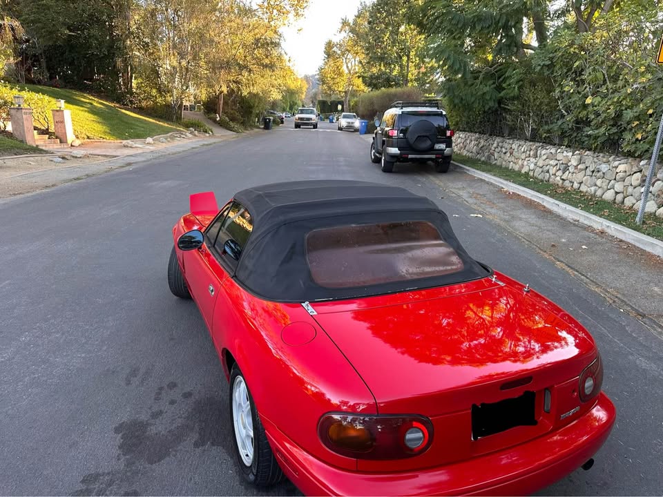1992 Mazda Miata, 5-speed manual, 200k miles, no rust, photo 5