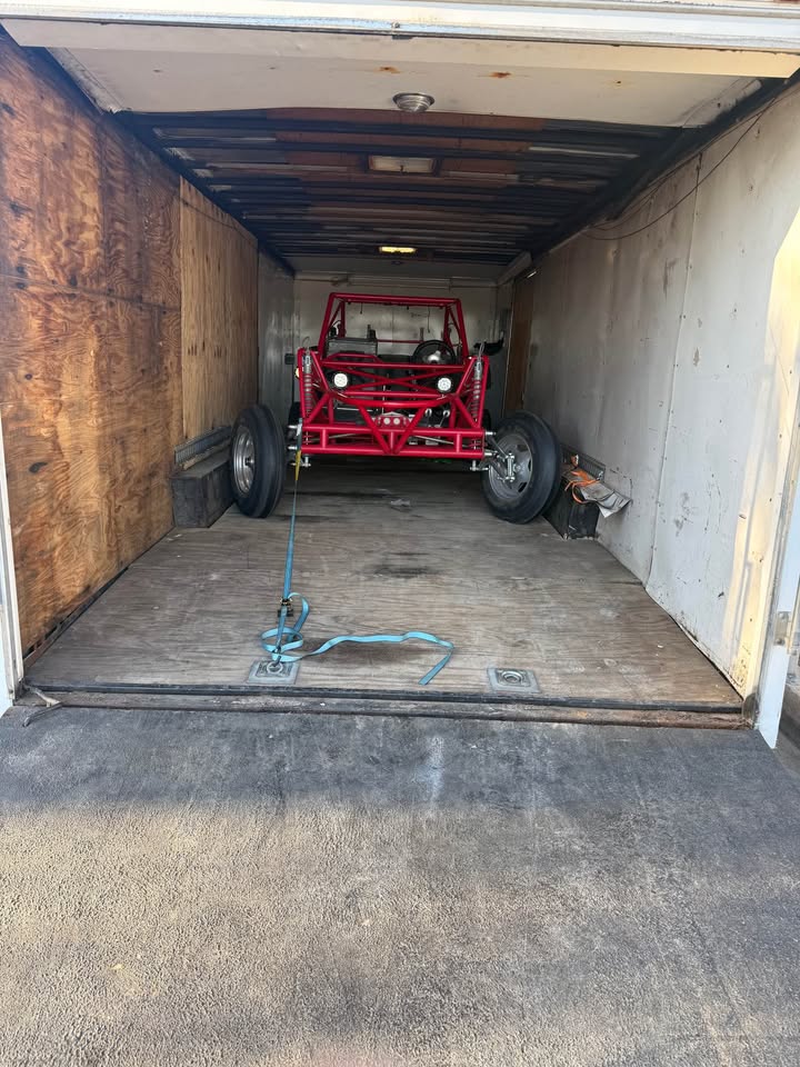 Hallmark 24’ enclosed trailer, photo 8