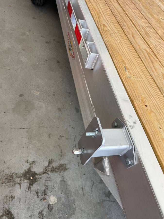 2023 aluminum 22’ H&H car hauler trailer with ramps, photo 9