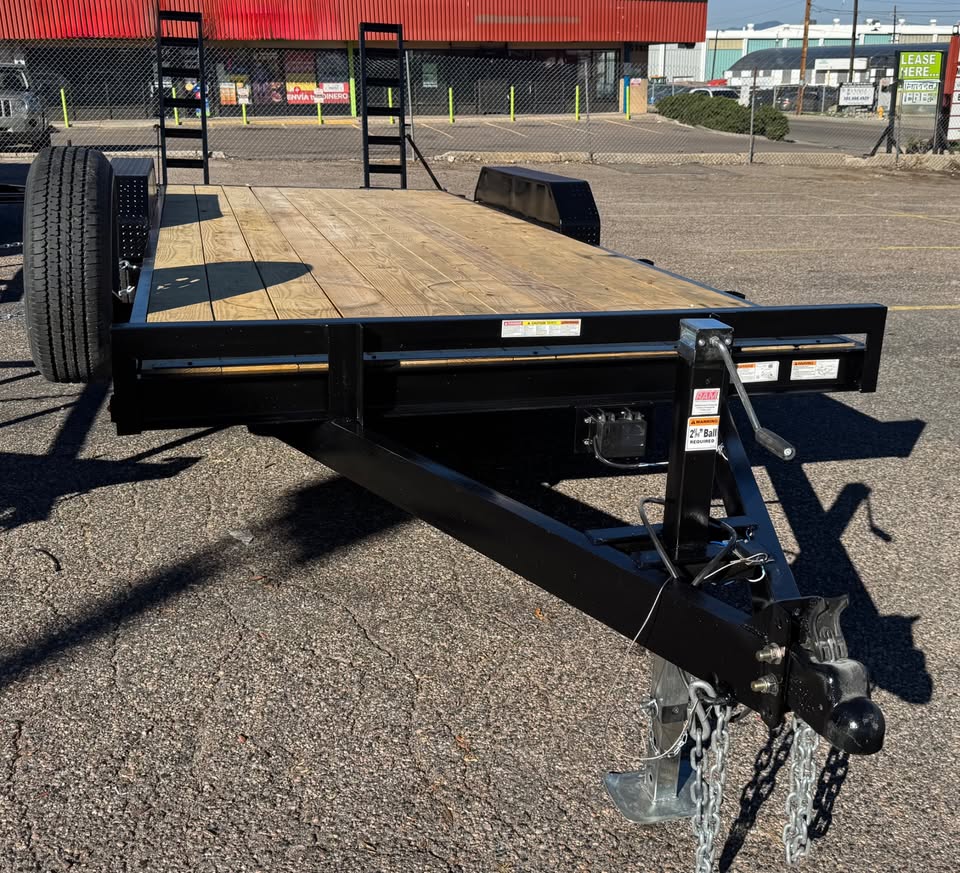 2027 Prime Line 20 ft 10K car hauler trailer, photo 2