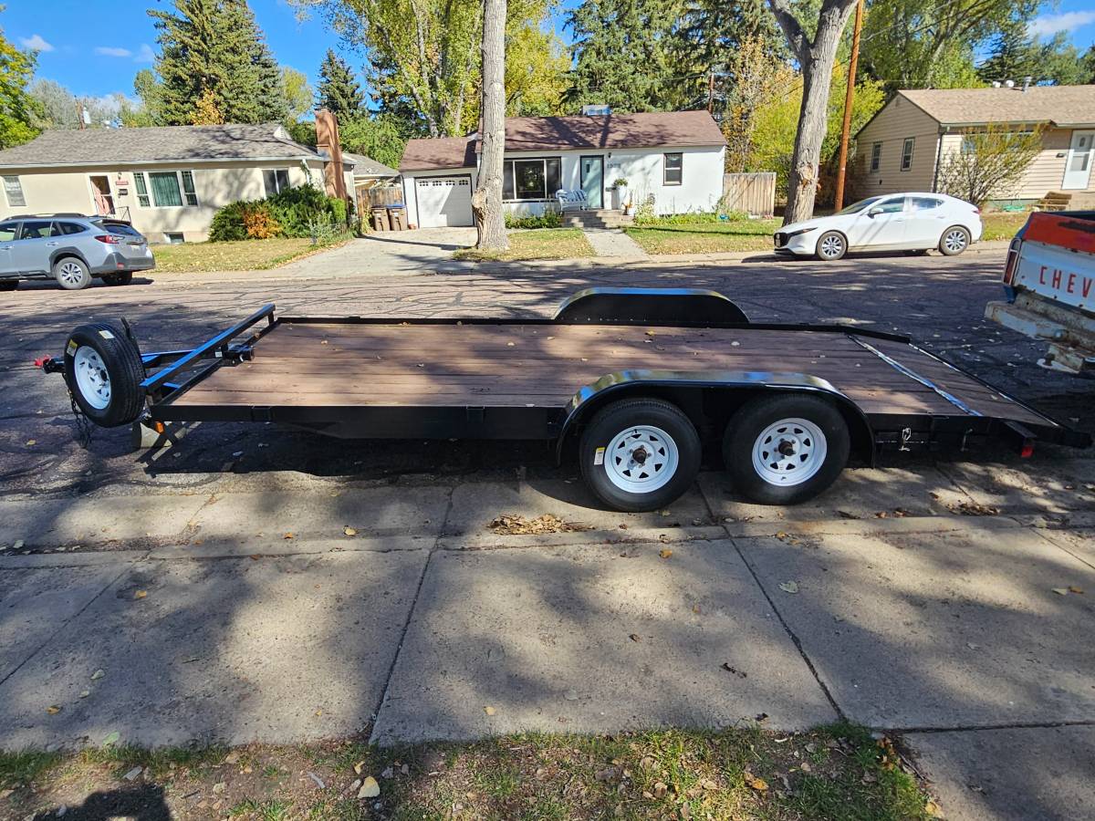 2018 EA P&T 82″ × 18′ car hauler — 7,000 lb gvwr, photo 3