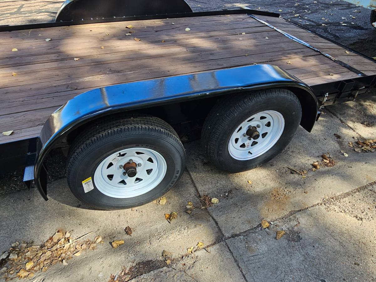 2018 EA P&T 82″ × 18′ car hauler — 7,000 lb gvwr, photo 9