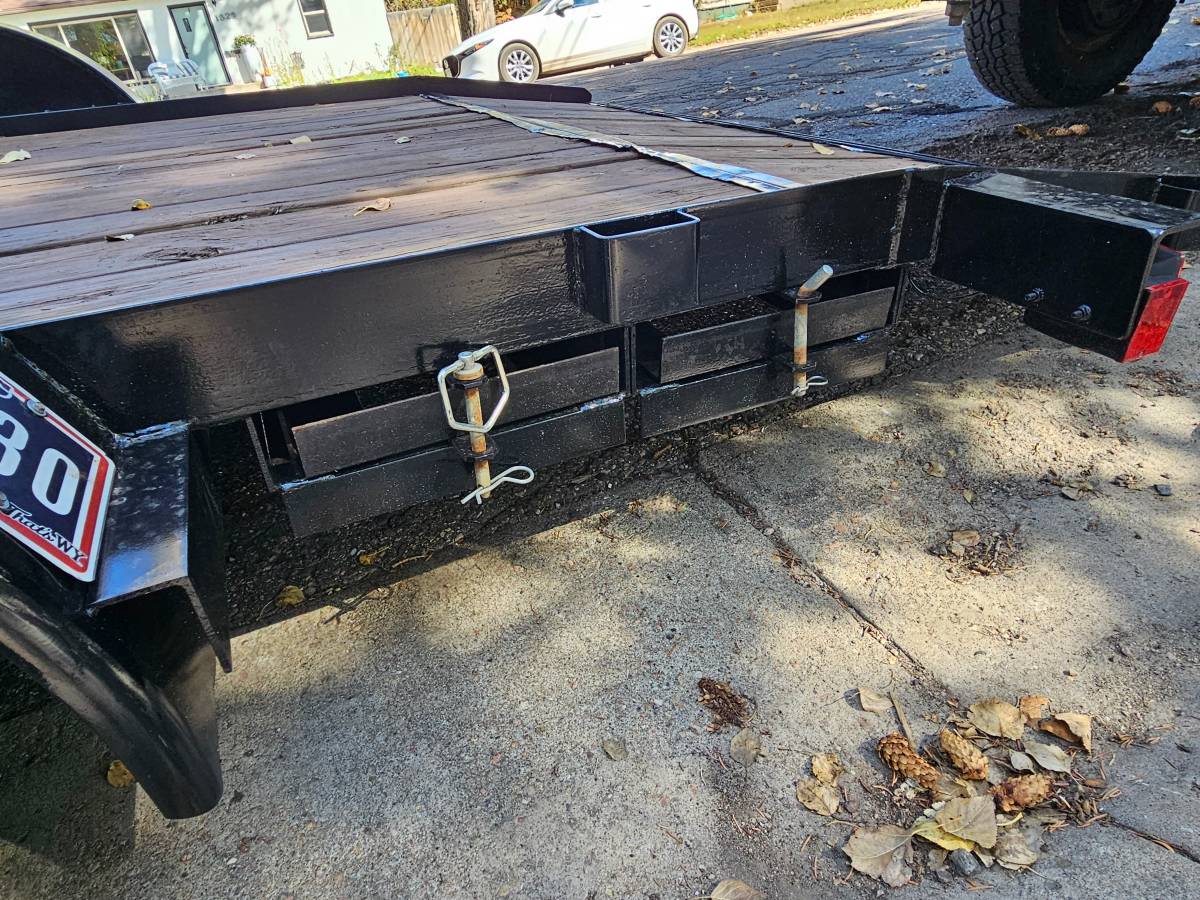 2018 EA P&T 82″ × 18′ car hauler — 7,000 lb gvwr, photo 10