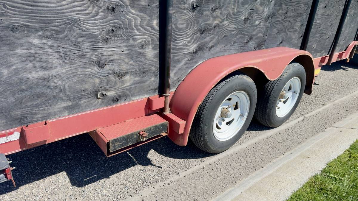 Gooseneck trailer 7x16 car hauler or landscaping trailer, photo 6