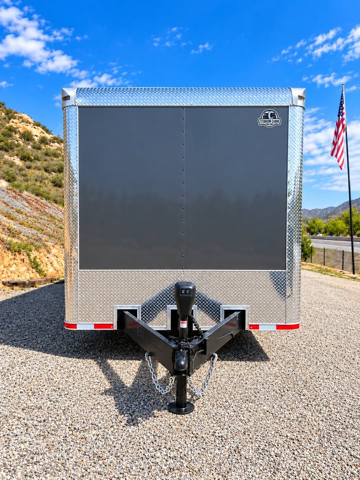 2027 36 ft heavy duty enclosed car hauler, dual side doors, photo 4