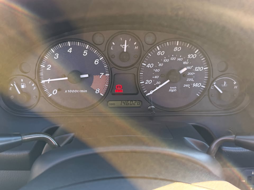 2000 Mazda Miata, manual, tan soft top, no A/C, photo 6