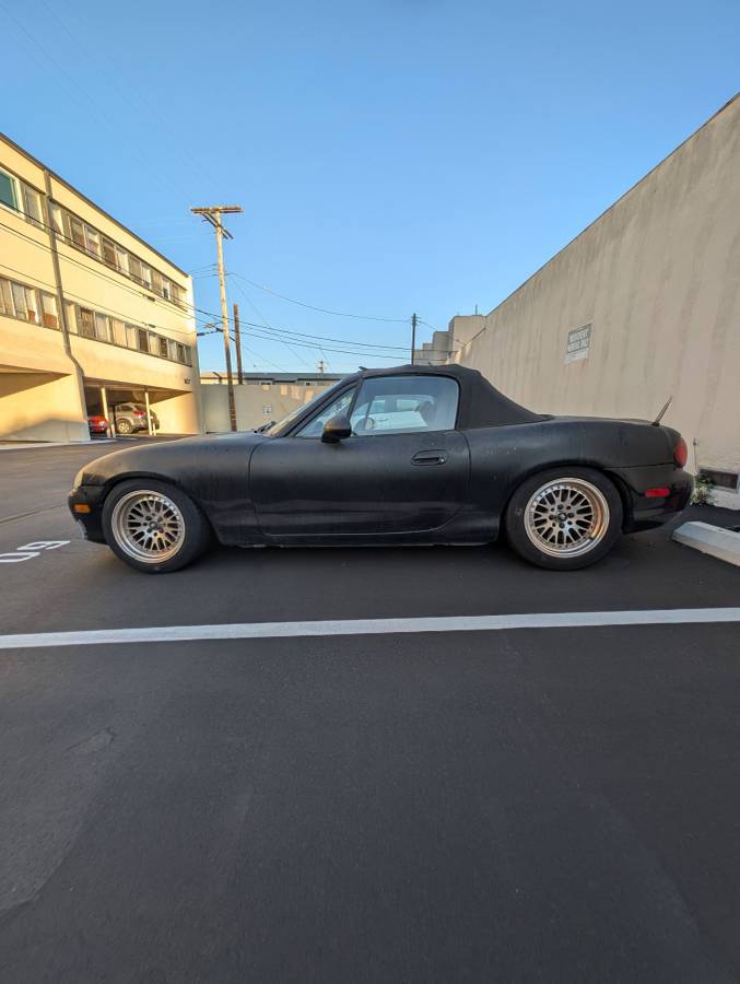 2001 Mazda MX-5 Miata