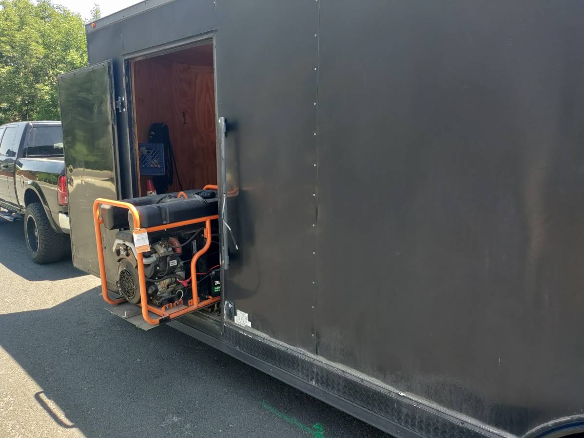 Enclosed Insulated trailer, photo 8