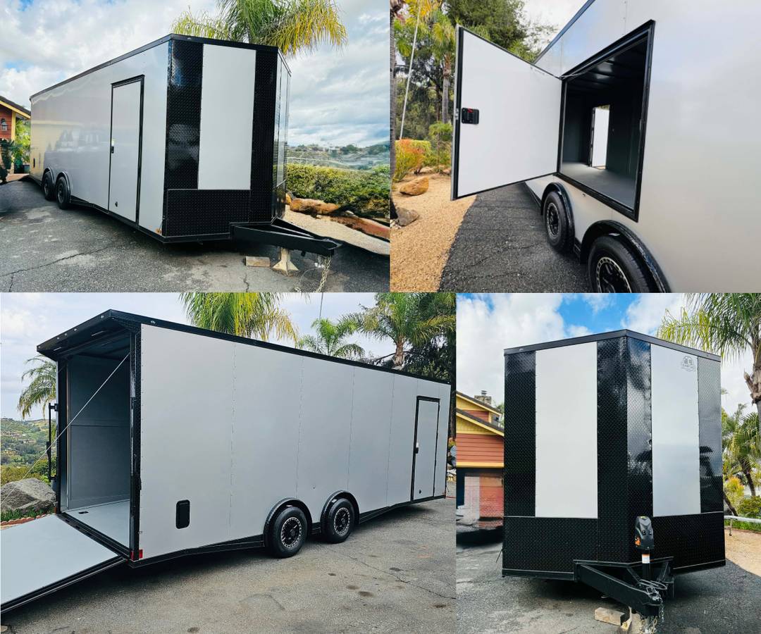 Custom Trailer 24ft Enclosed Cargo / Car Hauler + escape door, photo 11