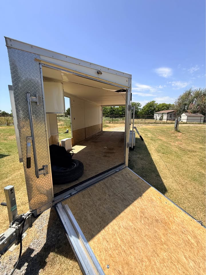 2020 Forest River 7x23 aluminum enclosed cargo trailer, photo 6