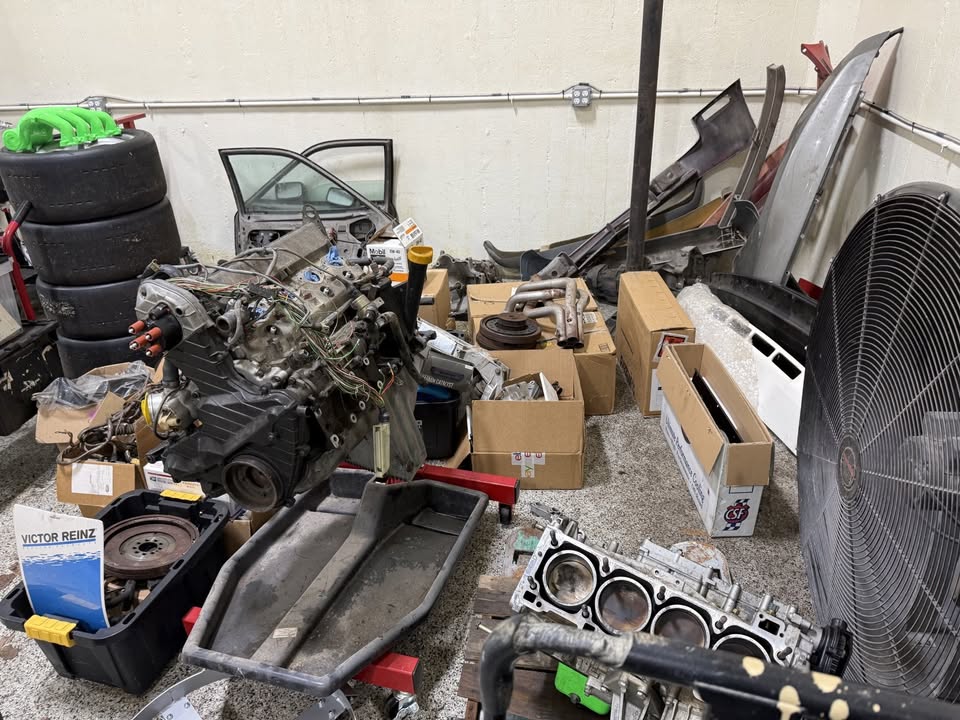 1988 Porsche 944 race car, current NASA logbook, big spares package, photo 18