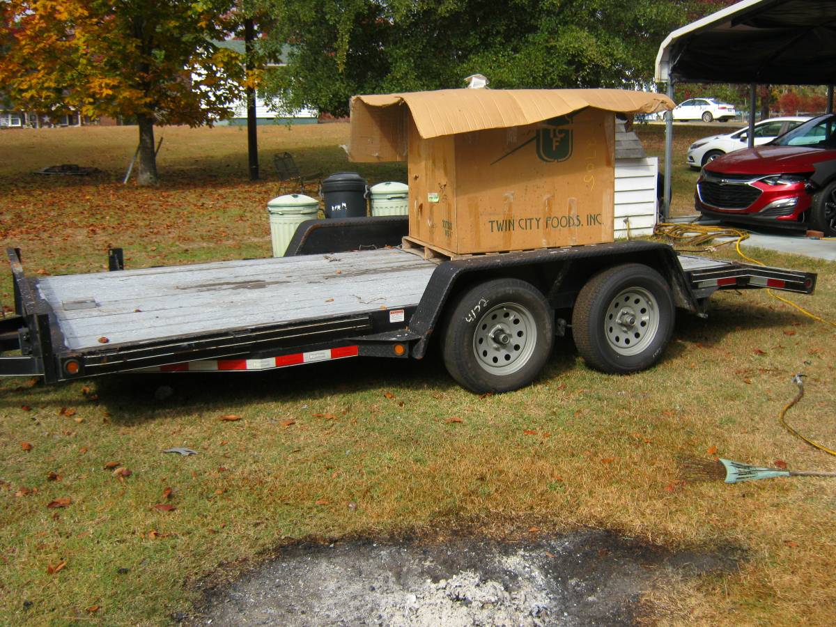 I have a 2020 car trailer, photo 3