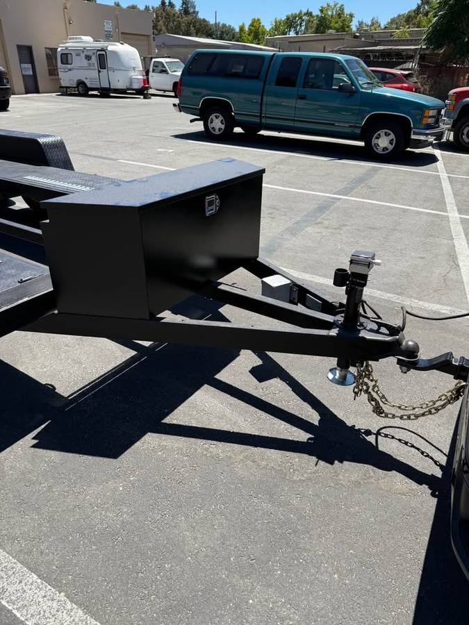 Trailer Car hauler 18 X7 10K w/nice options-Solid, photo 2