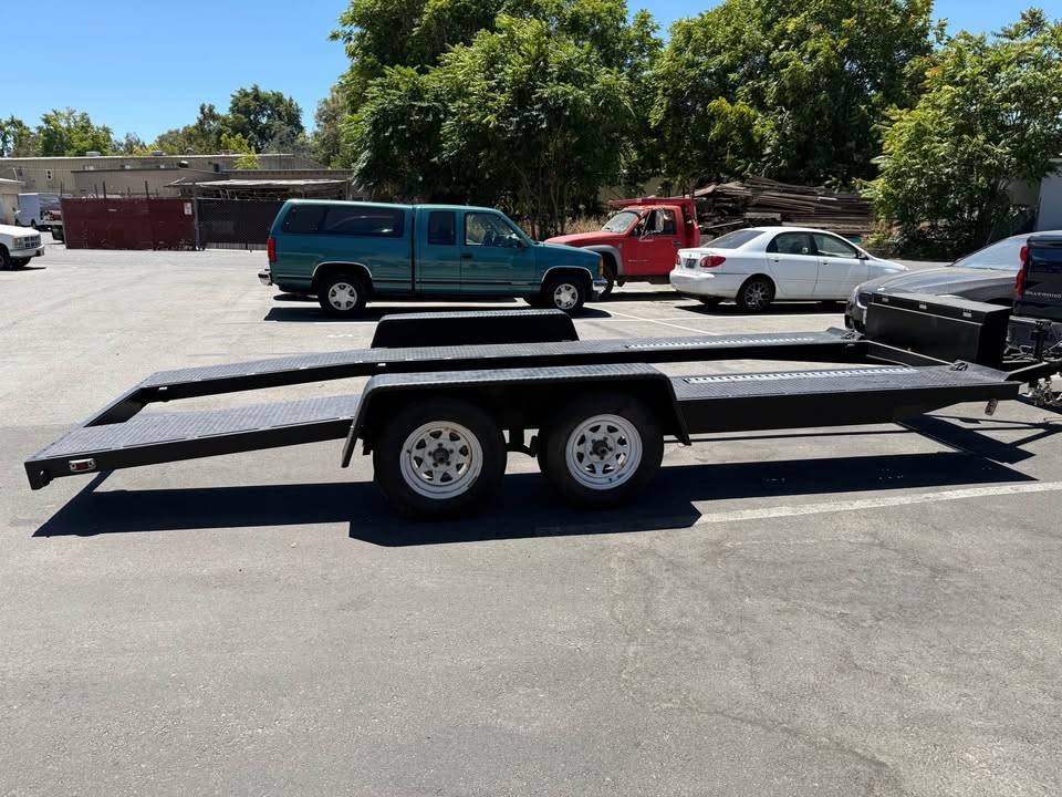 Trailer Car hauler 18 X7 10K w/nice options-Solid, photo 4