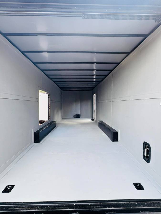 New Custom Trailer 24ft Enclosed Cargo / Car Hauler + escape door, photo 9