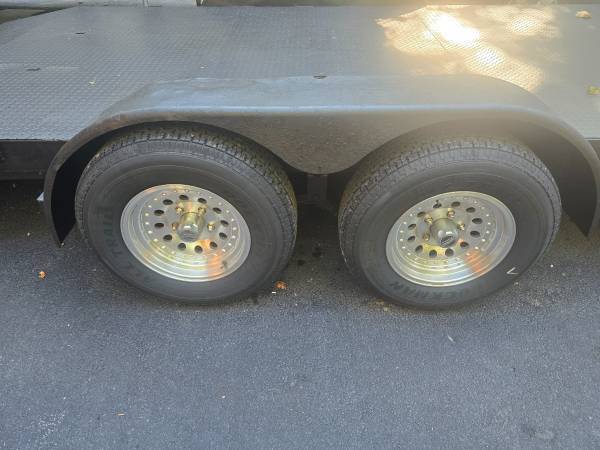 2005 RWH Tandem Car Hauler Trailer, photo 6