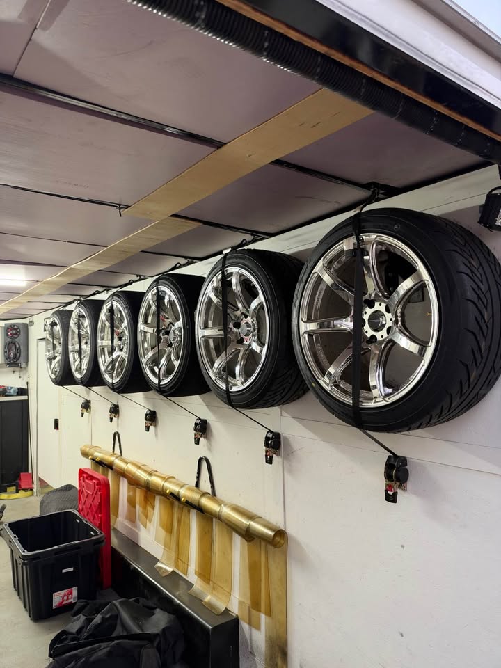 2021 Discovery 20ft car hauler enclosed trailer, photo 5