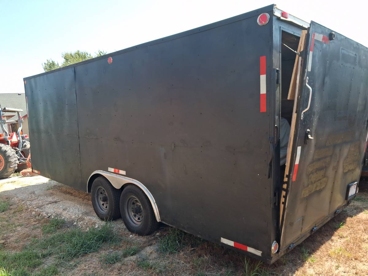 22 FT INCLOSED CAR HAULER, photo 7
