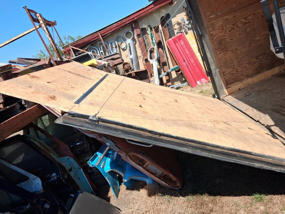 22 FT INCLOSED CAR HAULER, photo 9