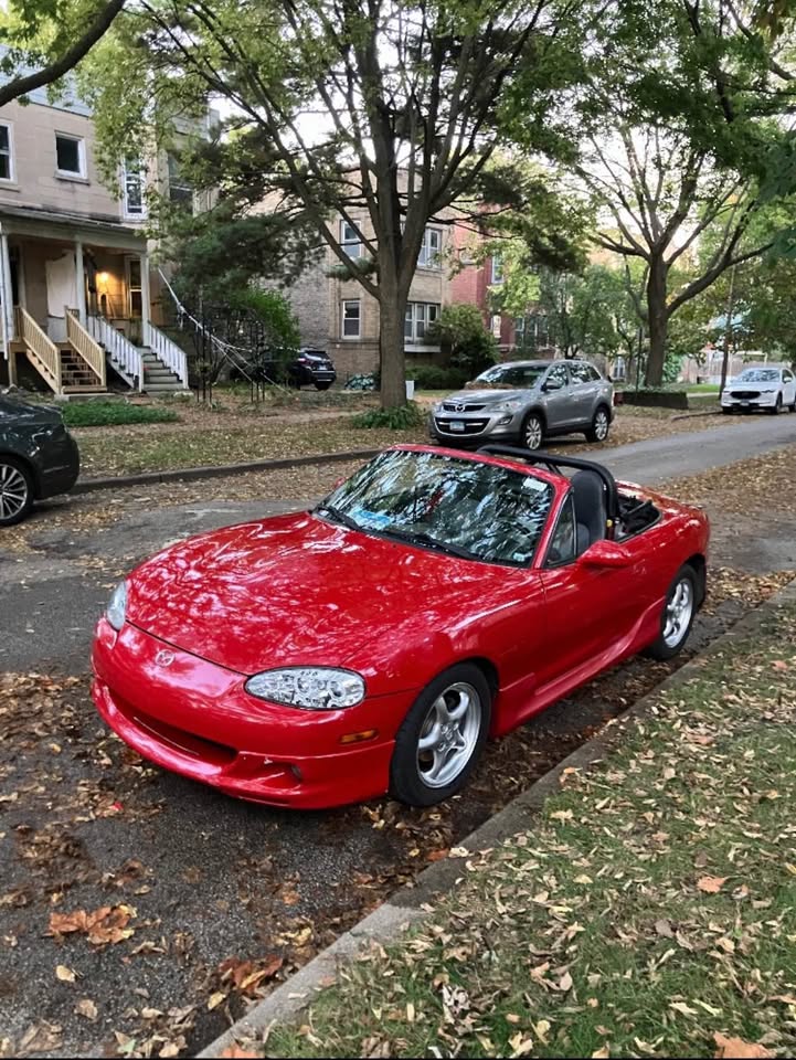 2001 Mazda Miata RF LS, 5-speed, 148k miles, no rust, photo 2