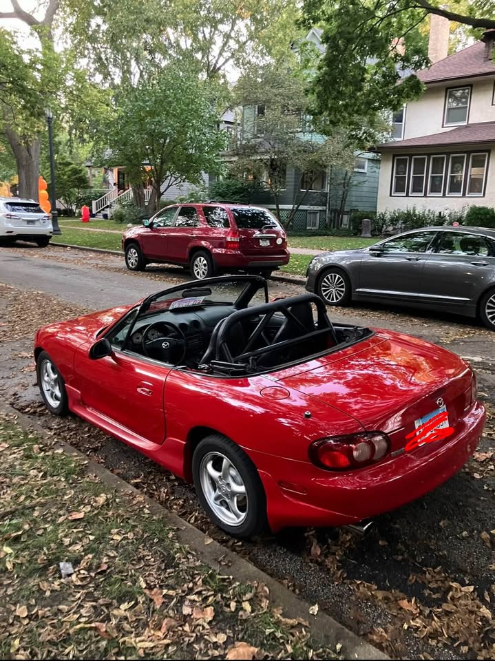 2001 Mazda Miata RF LS, 5-speed, 148k miles, no rust, photo 4