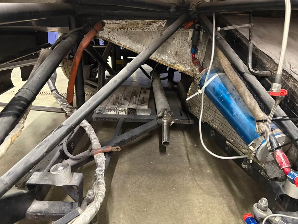 2002 Lefthander late model roller, chassis 1199, no engine, photo 15
