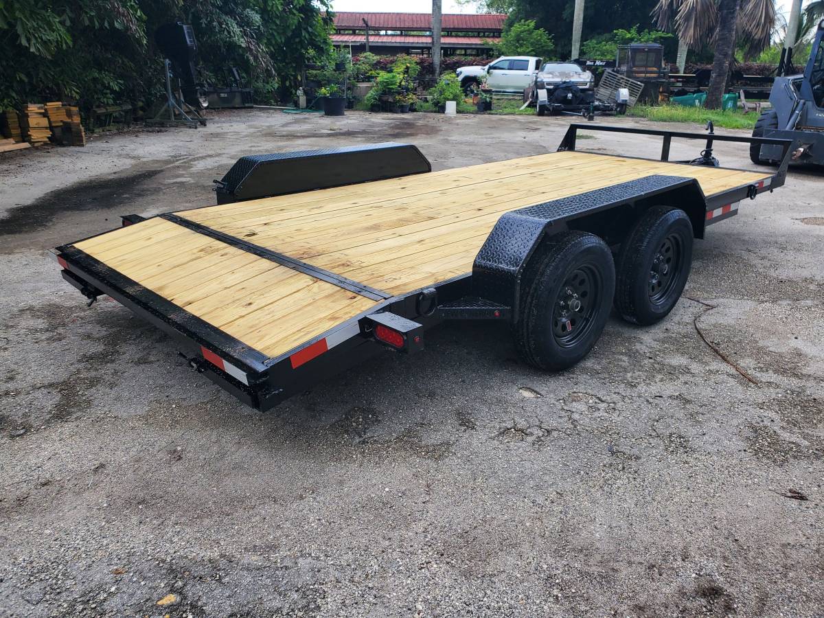2027 car hauler, photo 3