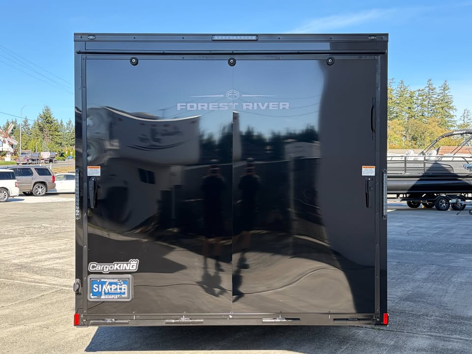 2027 Forest River Cargo King Nomad 8.5x24 enclosed car trailer, photo 4