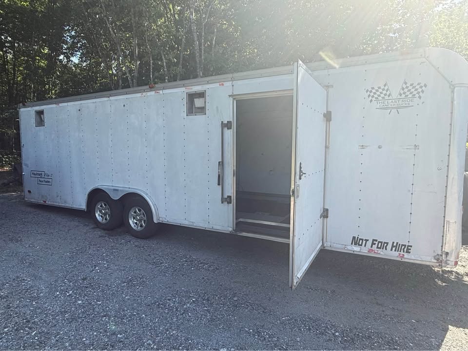 2001 Hallmark Elite II 26’ Race Trailer – Race Ready – Mini-Split A/C, photo 6