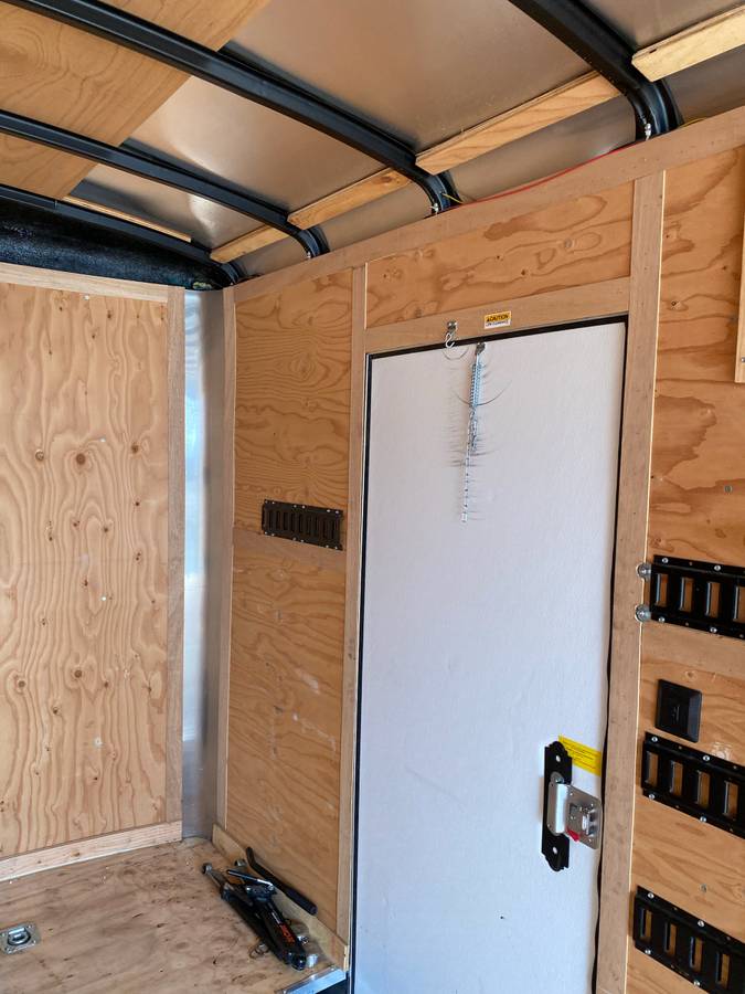 2021 20x8.5 9800 GVWR Enclosed Trailer CargoMate Blazer BL820TA3, photo 11