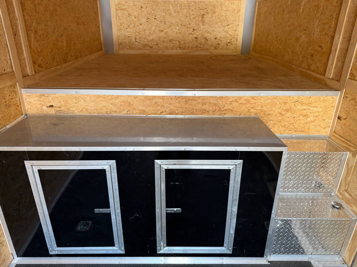 2023 Freedom 40' gooseneck car hauler trailer, photo 4
