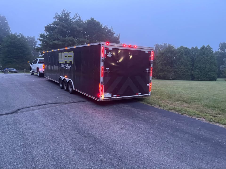 2021 40 ft enclosed trailer/ car carrier, photo 2