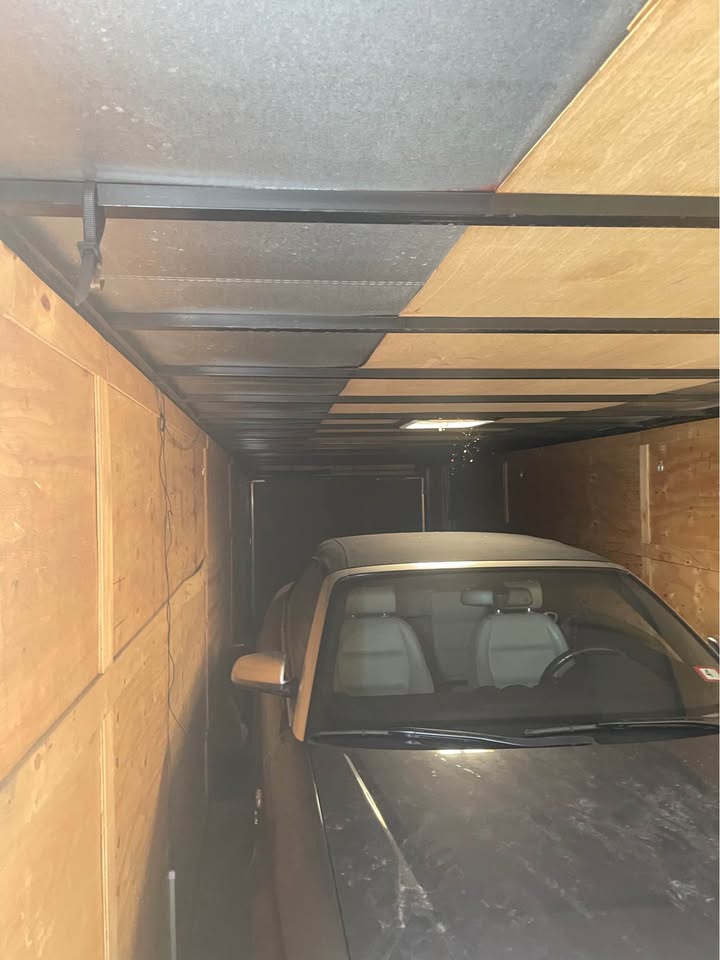 2021 40 ft enclosed trailer/ car carrier, photo 6