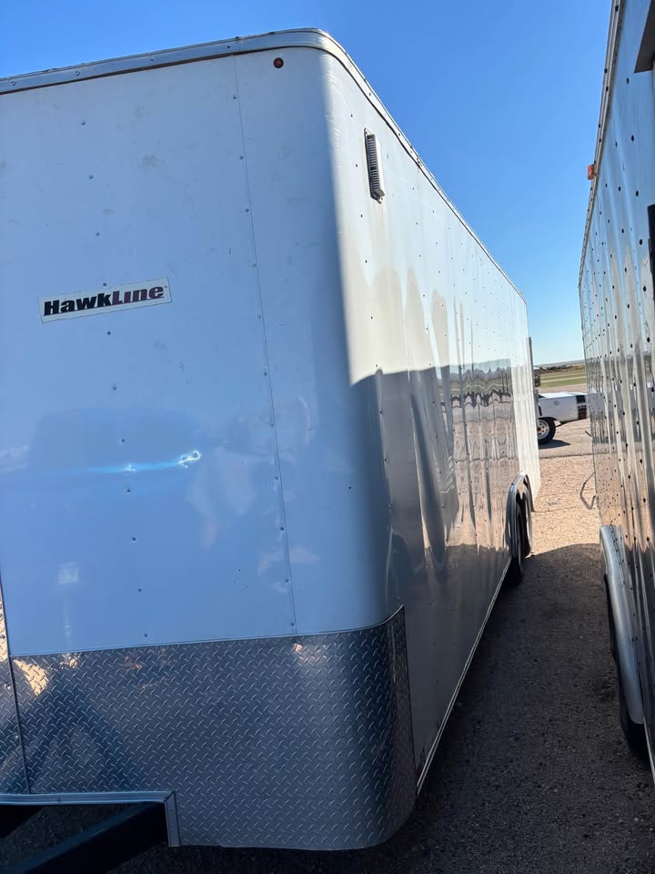 2016 Hawkline 24 ft Enclosed Car Trailer, photo 2