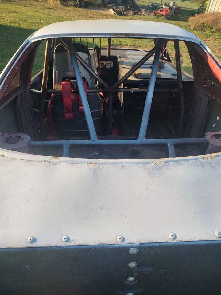 Hornet dirt track car, ready to go, photo 4
