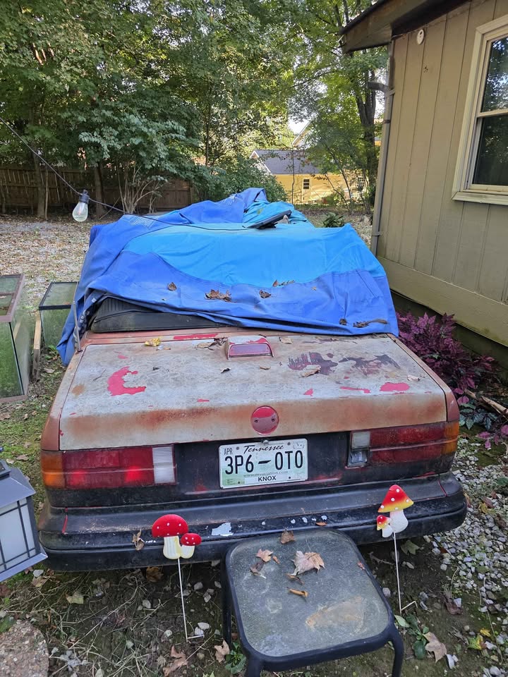 1988 BMW 325i convertible, clean title, extra engine parts, photo 7