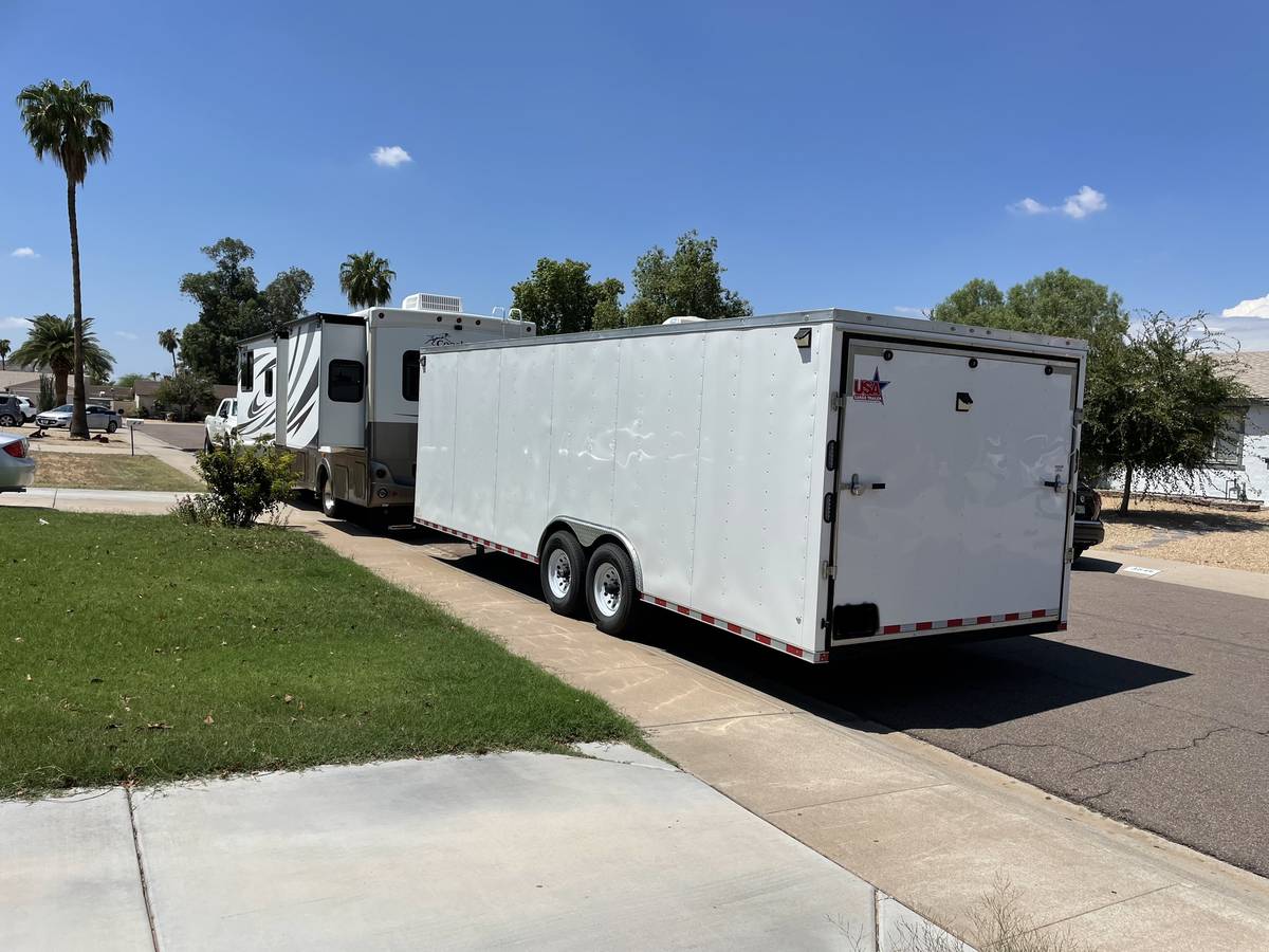 24’ enclosed, photo 7