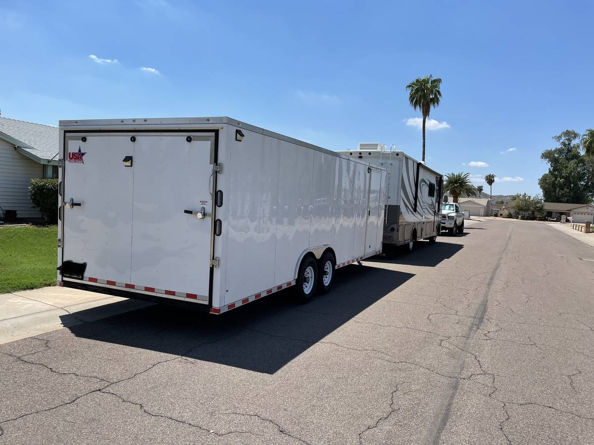24’ enclosed, photo 8