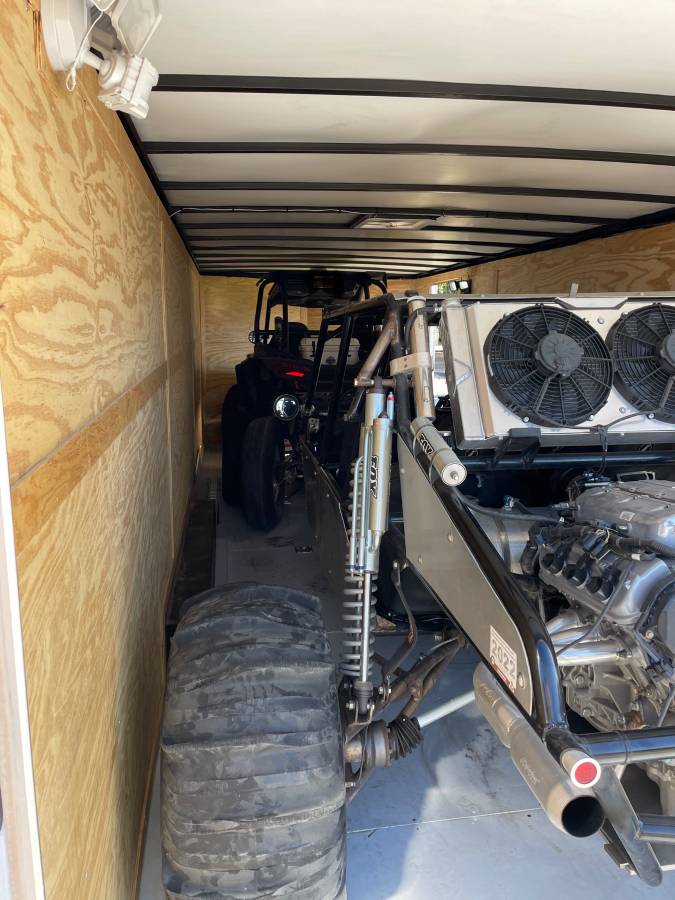 24’ enclosed, photo 10