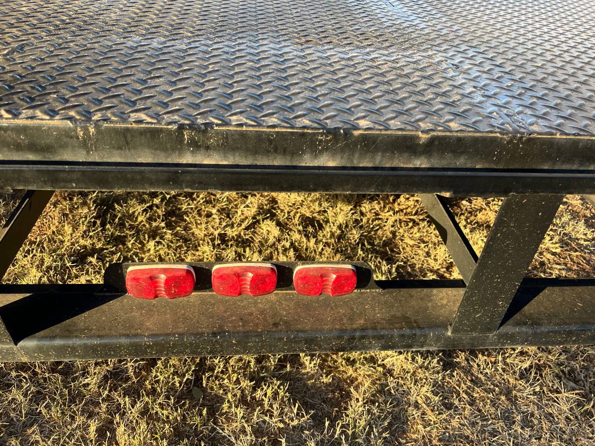 24’ Gooseneck Car Hauler, photo 11
