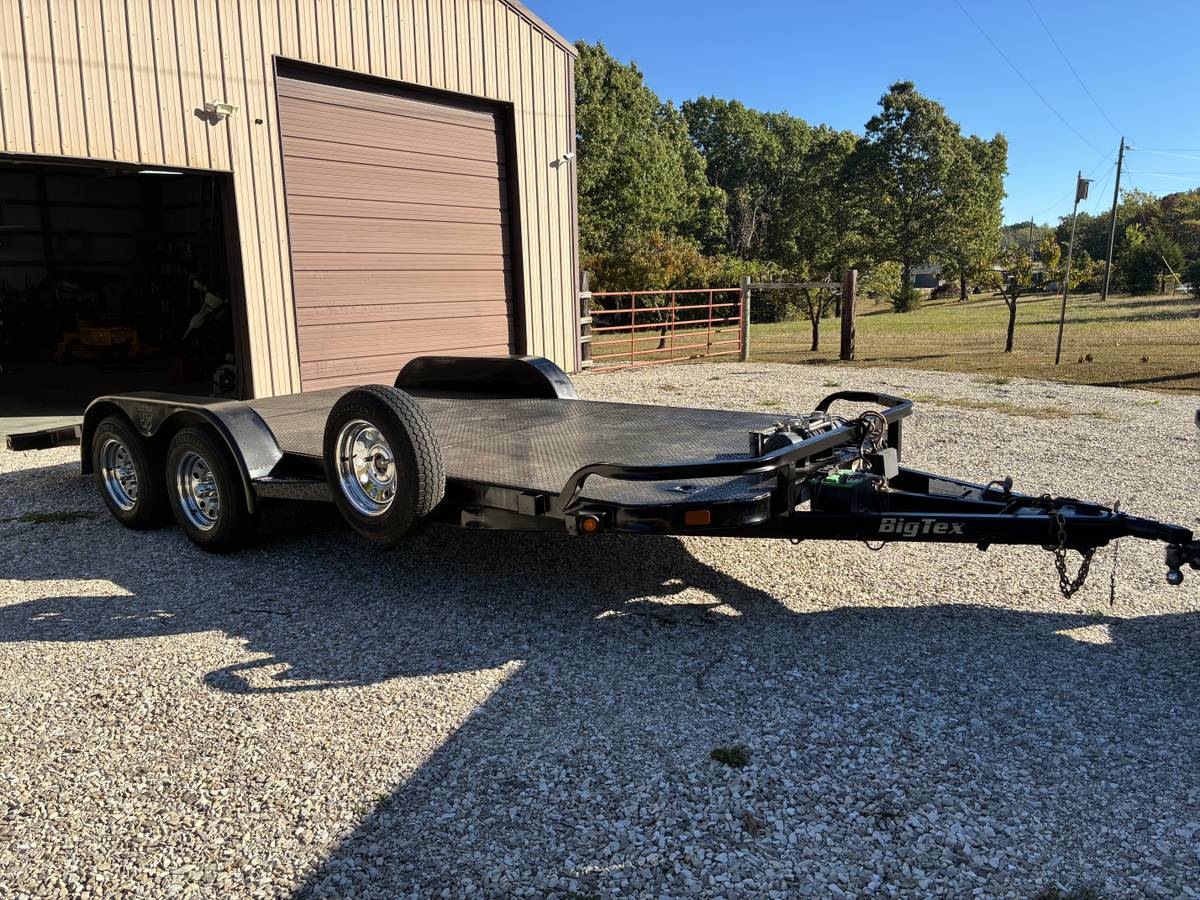 2016 Big Tex steel 18’ car hauler, photo 3