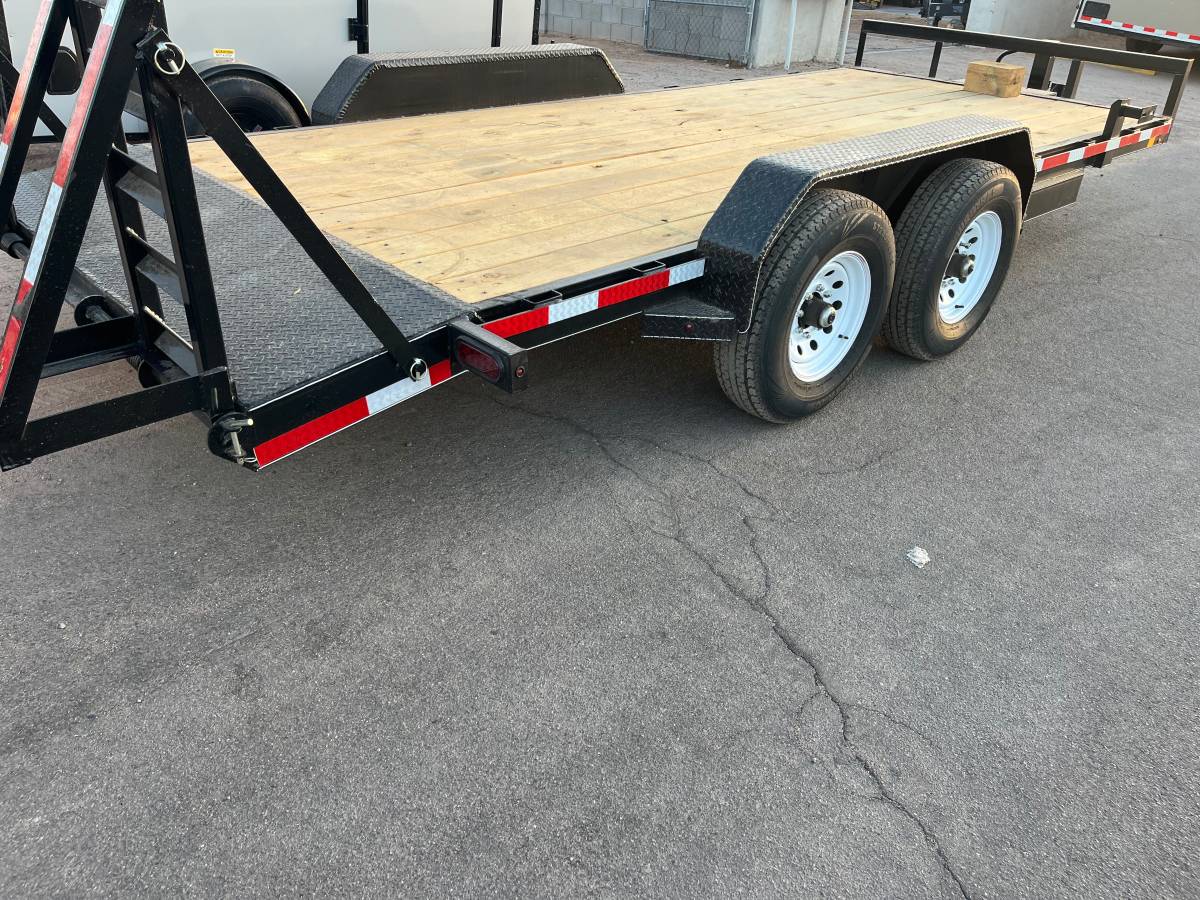 2026 trailer equipment/ car hauler trailer 7’x 18’, photo 2