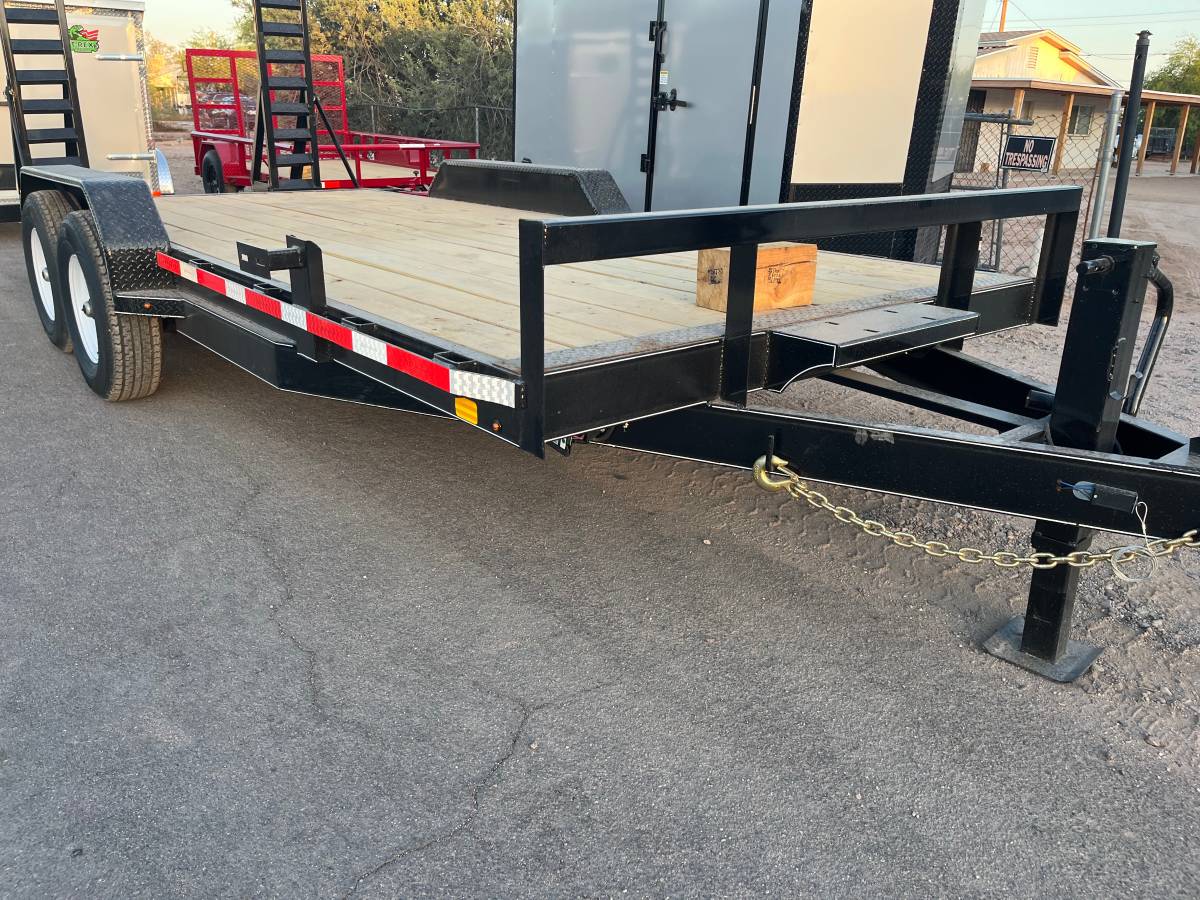 2026 trailer equipment/ car hauler trailer 7’x 18’, photo 3